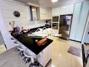 CASA À VENDA COM MÓVEIS PLANEJADOS, JARDIM SÃO...