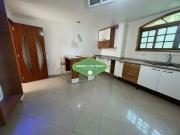 Casa à venda com piscina 3 quartos 4 banheiros 6 vagas...