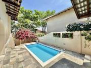 Casa à venda Cond. São Paulo II na Granja Viana