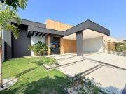 Casa á venda Condomínio Fazenda Santa Lúcia