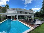 Casa à venda Condomínio São Paulo II na Granja Viana