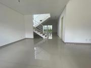 Imperdível casa em condomínio à venda em Vinhedo/SP,...