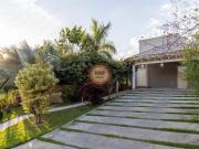 Casa à venda de Alto Padrão, em condomínio fechado em...