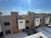 Casa a venda de alto padrão em condominio fechado no...
