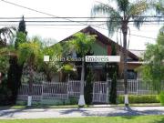 Casa a venda e aluguel, 4 quartos no bairro Jardim...