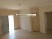 Casa a venda e aluguel em condomínio