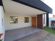 Casa à venda e locação no Condomínio Via Florence Região...