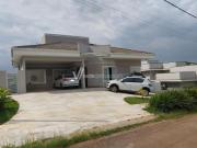 casa á venda e para aluguel em Terras de Santa Tereza