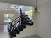 Casa a venda e para locação na Granja Viana cond Palm Hills