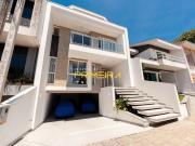 Casa à venda em Abranches