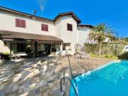 Casa a venda em Aldeia da Serra com 4 quartos sendo 2...