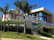 Casa à venda em Alphaville Dom Pedro