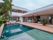 Casa à venda em Alphaville SP