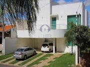 Casa à venda em Araras/SP, Jardim Nova Europa: 300m²....