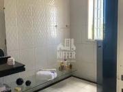 Casa à Venda em Área Nobre – 2 Suítes, Piscina e...