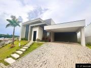 Casa à venda em Atibaia Condomínio Shambala 3 800,00m²...