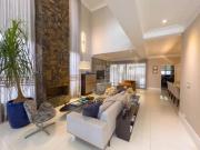 Casa à venda em Barueri, Alphaville, com 3 suítes, com...