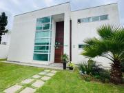 CASA À VENDA EM BELO HORIZONTE/MG