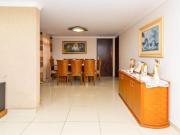 Casa com 5 quartos no bairro Cajurú, próximo ao...