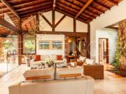 Casa à Venda em Campinas Condomínio Fechado