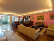 Casa à venda em Campinas, Parque Taquaral, com 4 suítes,...