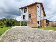 Casa à Venda em Campos do Jordão – Arquitetura Contemporânea
