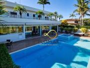 Casa a venda em Caraguatatuba 8 suítes, 4 vagas Área...