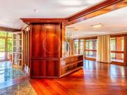 Casa à venda em Cavalhada