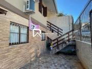 Casa à venda em Caxias do Sul, Cidade Nova, com 3...