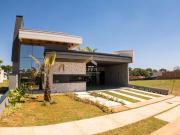 casa à venda em Chácara Alvorada