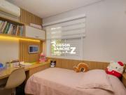 Casa a venda em condomÃnio fechado com 4 quartos, 2...