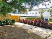 Casa à Venda em Condomínio com 4 Suítes no Alpha Conde...