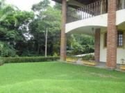 Casa à Venda em Condomínio Fechado Atibaia