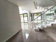 Casa à venda em Condomínio Fechado em Santa Felicidade...