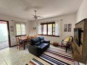 Casa a venda em condomínio fechado na praia de Maresias...