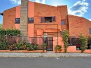 Casa à Venda em Condomínio Fechado no Parque Nova Campinas Casa à Venda em Condomínio Fechado no Parque Nova Campinas