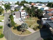 Casa à venda em condomínio fechado, Uberaba, CURITIBA PR