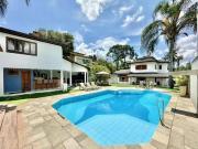 Casa à venda em condomínio com 5 dormitórios 4suítes 6...