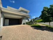 Casa a venda em condomínio Valinhos