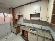 Casa à venda em Cotia, Parque Rincão, com 3 quartos, com...