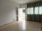 Casa à Venda em Cotia SP: 02 Quartos, 01 Suíte, 3 Salas,...