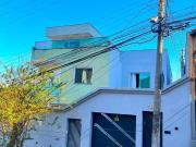 Casa à venda em Dona Clara