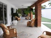 Casa à venda em Guarujá R$ 2.500.000,00