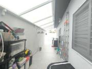 CASA Á VENDA EM ITANHAEM A 400M DO MAR COM PISCINA