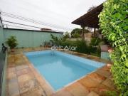 Casa à venda em Itapoã