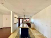 Casa à venda em Jandira, Granja Viana, com 5 quartos,...