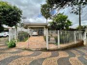 casa à venda em Jardim Chapadão