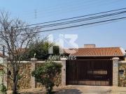 casa à venda em Jardim Chapadão