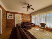 casa à venda em Jardim Eulina