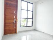 casa à venda em Jardim Piemonte